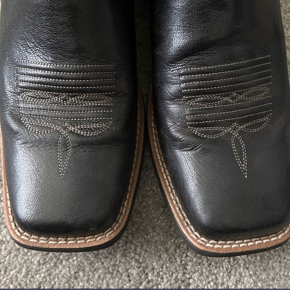 Ariat cowgirl boots | size 9.5 | Black/Pink | Women |